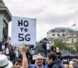 "5G-Netz gefährlich!" Über 12.000 skeptische Online-Suchanfragen über 5G täglich in USA (Foto: shutterstock - JessicaGirvan)