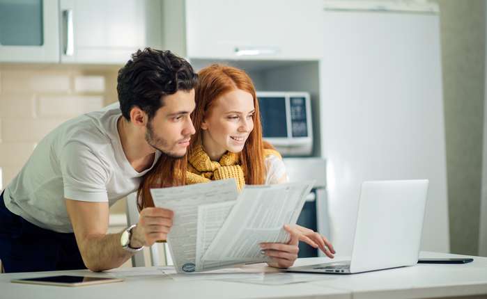 Nicht jeder Onlinekredit ist ein Digitalkredit, der vollständig online abgehandelt wird. Die meisten Onlinekredite setzen aber in etlichen Bereichen auf die Digitalisierung. ( Foto: Adobe Stock - alfa27_)