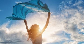 BWE fordert EEG-Novelle vor Sommerpause und Wegfall des (Foto: AdobeStock - gilitukha - 68138852)